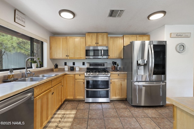 810 N Turquoise Dr, Flagstaff, AZ 86001 - photo 15