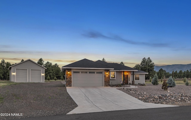 10290 Lundin Rd, Flagstaff, AZ 86004 - single story home featuring stone siding