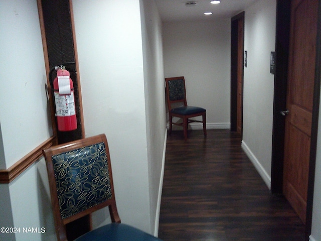 17612 Fairway Dr, Munds Park, AZ 86017 - corridor featuring dark hardwood / wood-style floors