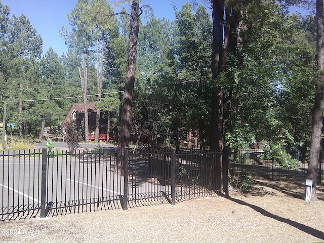 17612 Fairway Dr, Munds Park, AZ 86017 - view of gate