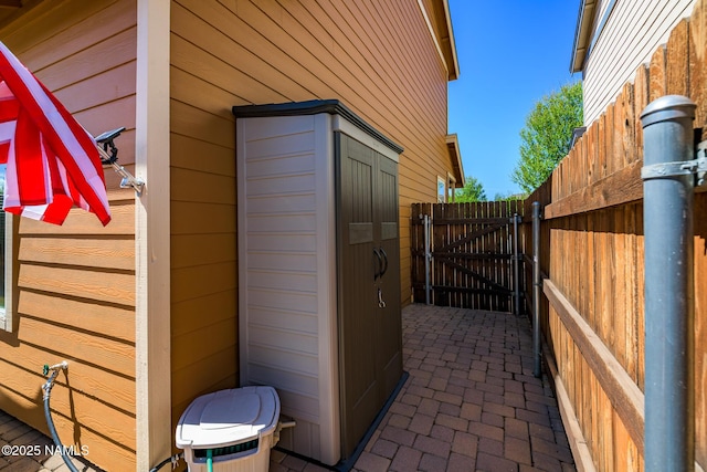 9129 W Arden Ln, Bellemont, AZ 86015 - view of outdoor structure featuring a gate