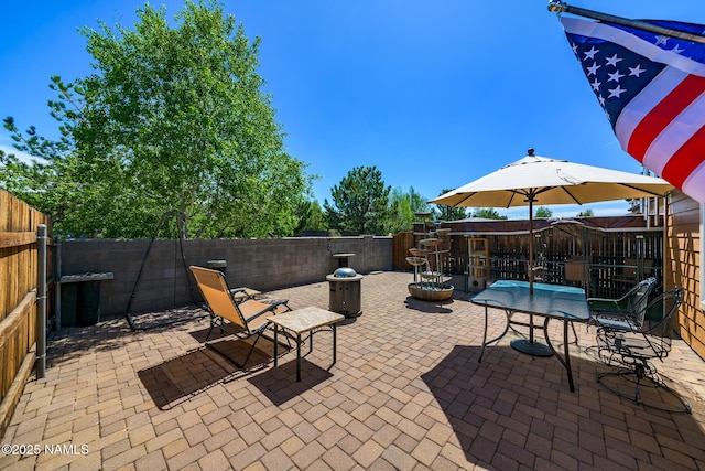 9129 W Arden Ln, Bellemont, AZ 86015 - fenced backyard featuring a patio area
