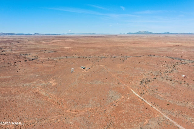 bird's eye view with a mountain view