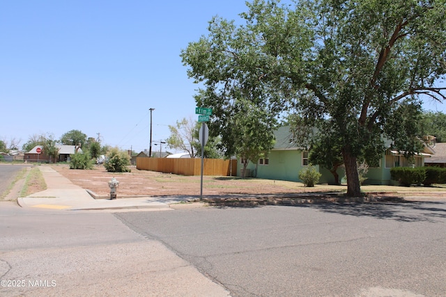 620 W Elm St, Winslow, AZ 86047 - view of front of home
