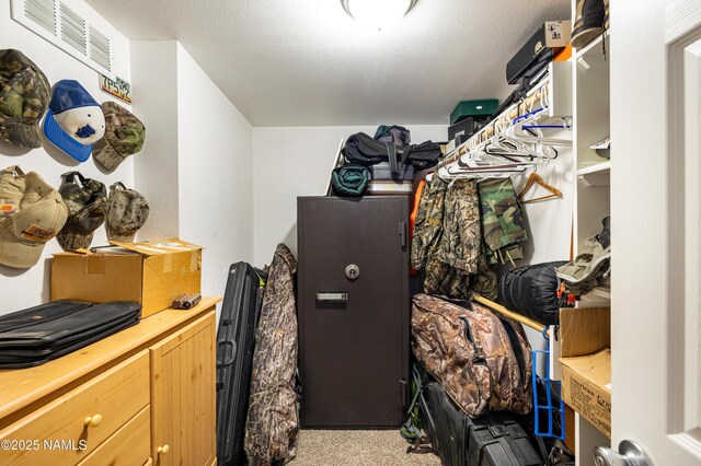 5495 E Crisp Hill Rd, Flagstaff, AZ 86004 - interior space featuring visible vents