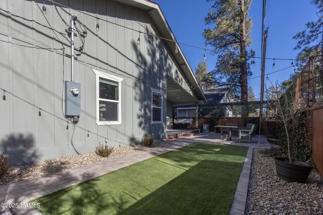 view of yard with a patio