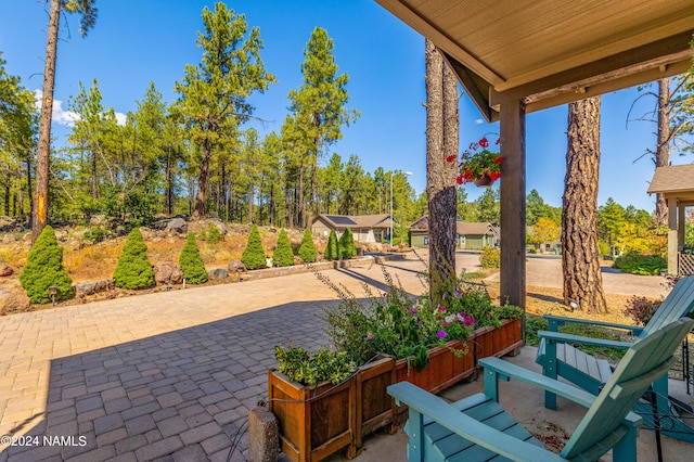 2749 Adirondack Ave, Flagstaff, AZ 86001 - view of patio