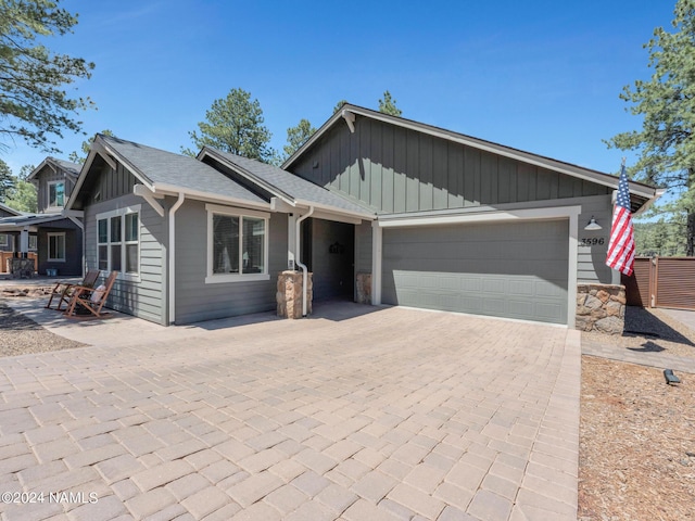 view of front facade with a garage