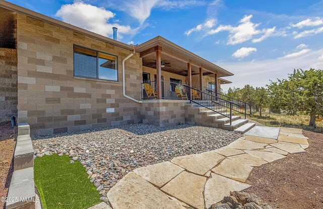 1384 W Canvasback Trl, Williams, AZ 86046 - rear view of property featuring a porch and ceiling fan