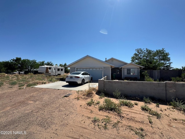 201 Blue Sage Ln, Holbrook, AZ 86025 - photo 1