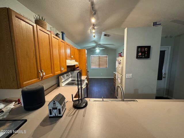 201 Blue Sage Ln, Holbrook, AZ 86025 - photo 14