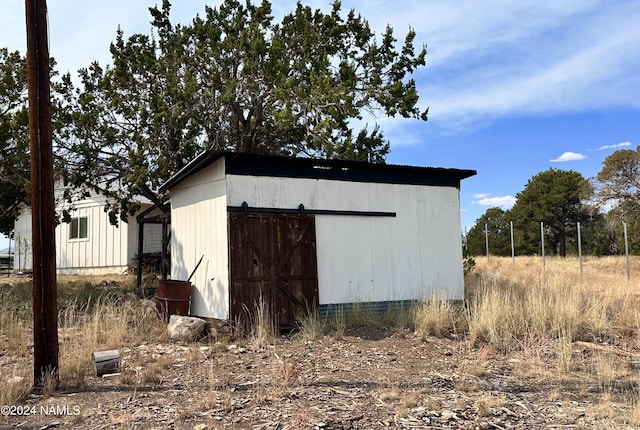 view of outbuilding