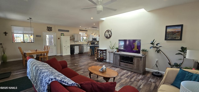 1111 W Sheridan Ave, Williams, AZ 86046 - living room with ceiling fan, dark wood-type flooring, baseboards, and recessed lighting