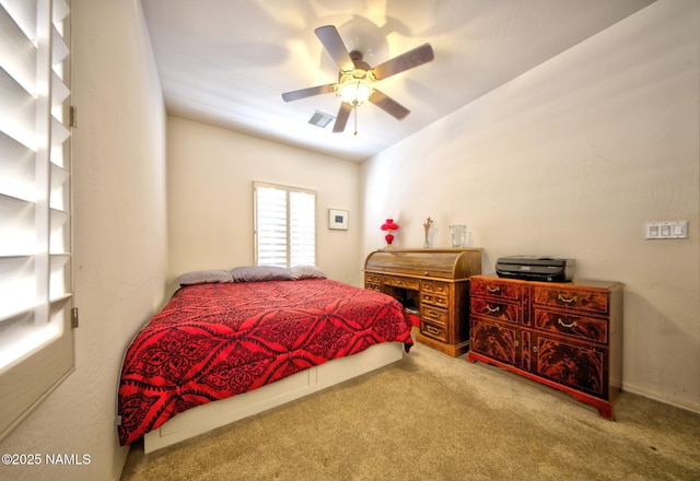 bedroom featuring carpet, visible vents, and ceiling fan