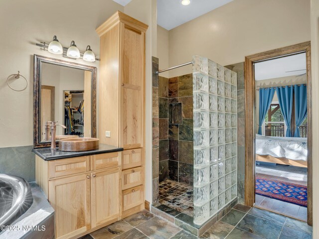 284 E Foothill Trl, Williams, AZ 86046 - full bathroom featuring a closet, vanity, walk in shower, and a bathtub