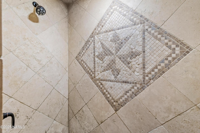 3425 W Mountain Dr, Flagstaff, AZ 86001 - bathroom view of tiled shower