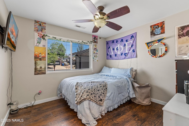 3425 W Mountain Dr, Flagstaff, AZ 86001 - bedroom featuring wood finished floors and ceiling fan