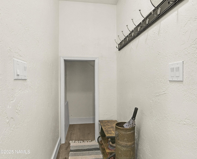 4573 Canyon Loop, Flagstaff, AZ 86005 - doorway featuring wood finished floors and baseboards