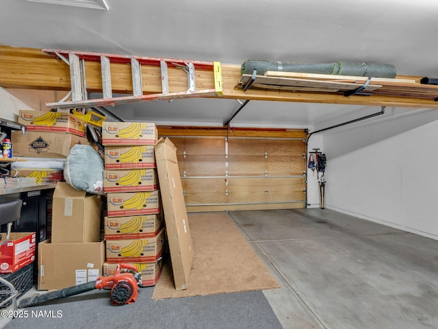 3114 N Connor St, Flagstaff, AZ 86004 - view of garage