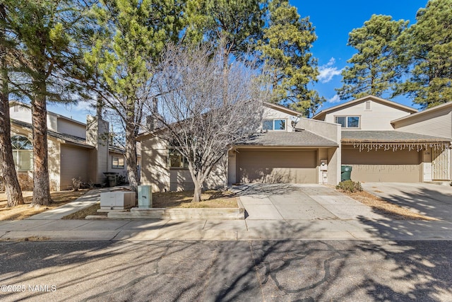 view of front facade featuring a garage