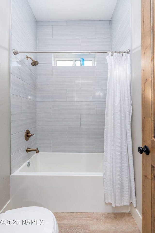 6552 Kelsey Springs Way, Flagstaff, AZ 86001 - bathroom featuring shower / bath combo and toilet