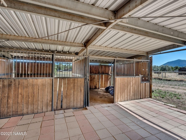 7776 Moonbeam Dr, Flagstaff, AZ 86004 - horse barn with a mountain view