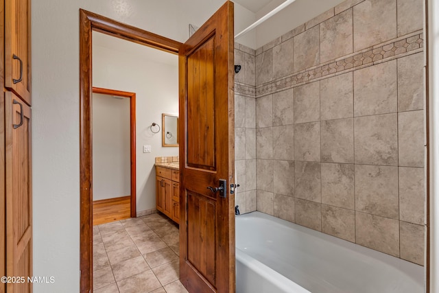 4536 Brackin Ranch Rd, Flagstaff, AZ 86001 - full bath featuring vanity, shower / washtub combination, and tile patterned flooring