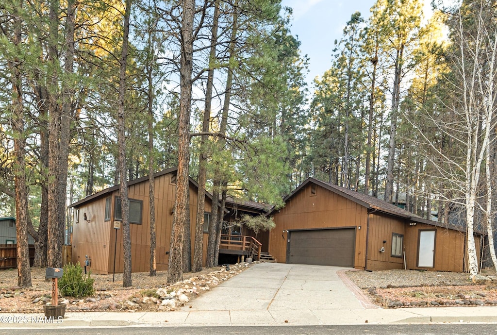 view of front facade with a garage