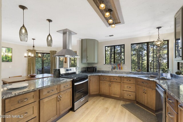 890 E David Dr, Flagstaff, AZ 86001 - photo 8