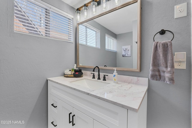 425 W Rte 66, Williams, AZ 86046 - bathroom featuring vanity