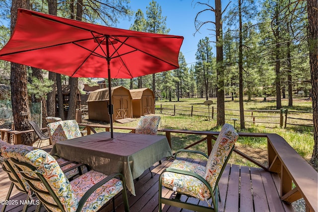 325 Lodge Dr, Munds Park, AZ 86017 - view of wooden terrace