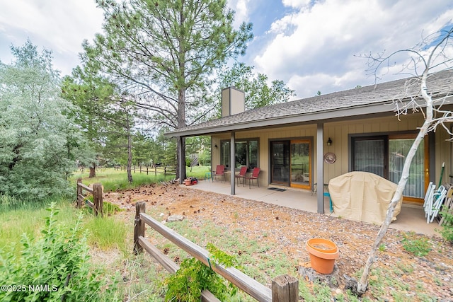 view of yard with a patio