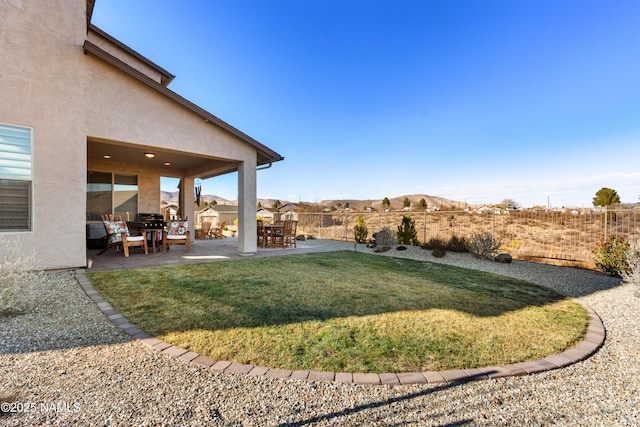 view of yard with a patio