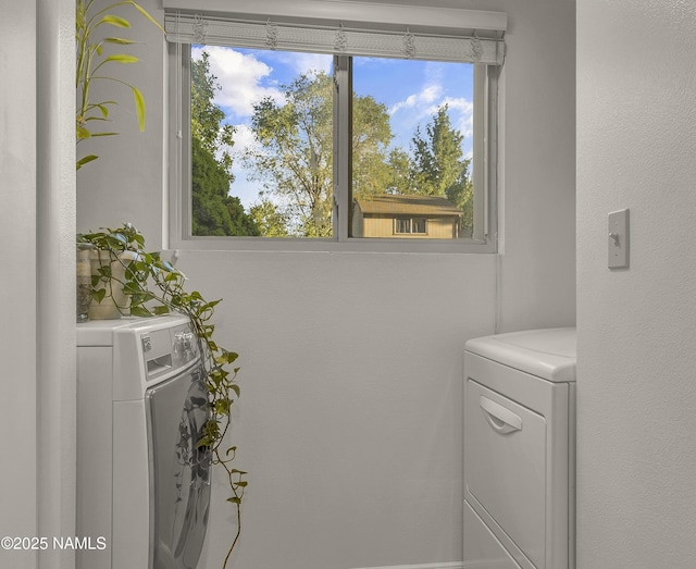 2550 E Cassidy Ln, Flagstaff, AZ 86004 - laundry room with healthy amount of natural light