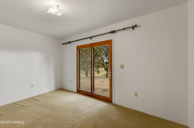 5920 Wildflower Rd, Flagstaff, AZ 86004 - unfurnished room featuring carpet flooring