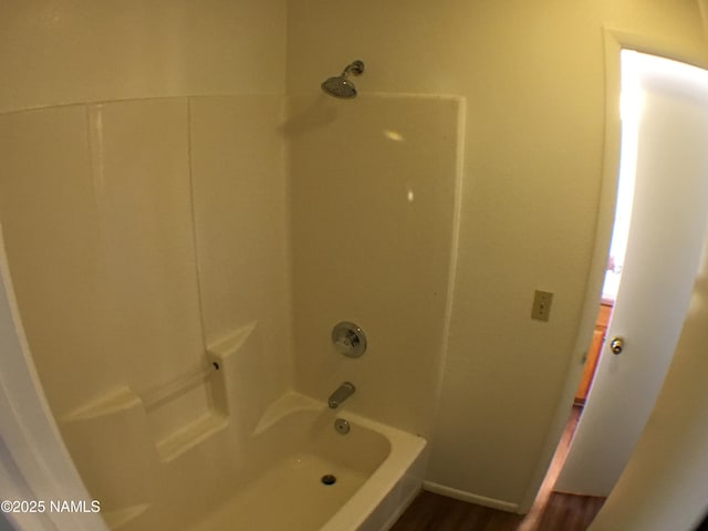 2157 E Arroyo Seco Dr, Flagstaff, AZ 86004 - bathroom with shower / bathing tub combination