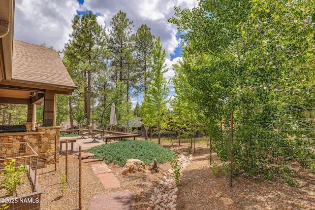 2047 E Del Rae Dr Unit 163, Flagstaff, AZ 86005 - view of yard featuring a patio