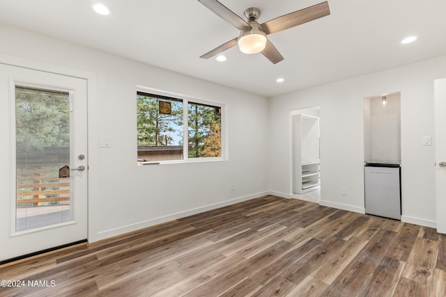 1024 E Hillcrest Dr, Flagstaff, AZ 86004 - empty room featuring ceiling fan, wood finished floors, recessed lighting, and baseboards