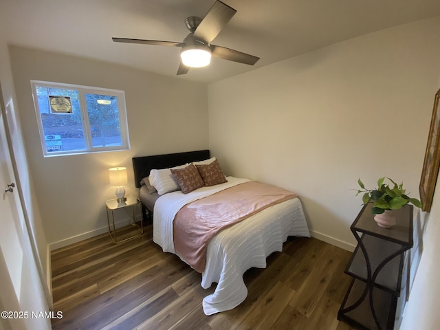 1024 E Hillcrest Dr, Flagstaff, AZ 86004 - bedroom with wood finished floors, baseboards, and a ceiling fan
