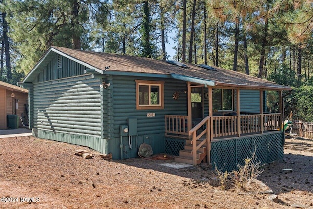 view of front of property