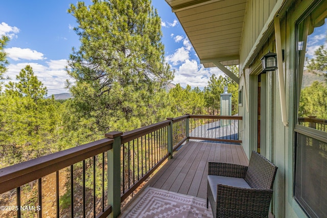 2201 N Rio De Flag Dr, Flagstaff, AZ 86004 - view of wooden terrace