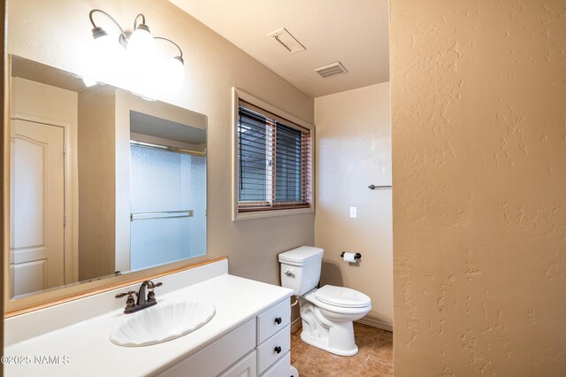 spare room featuring baseboards, ceiling fan, visible vents, and carpet flooring