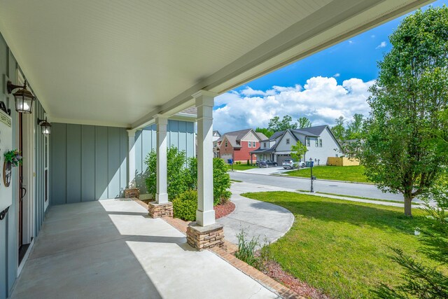 8337 Glenshire Ln, Chattanooga, TN 37421 - view of patio / terrace featuring a porch and a residential view