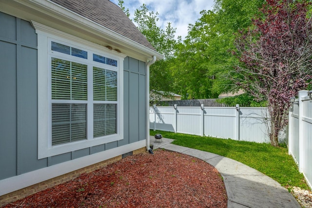 8337 Glenshire Ln, Chattanooga, TN 37421 - view of yard featuring a fenced backyard