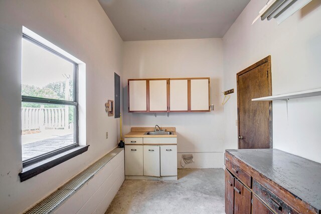 kitchen featuring sink