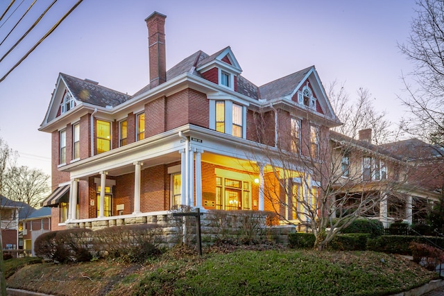 view of front of property with a porch