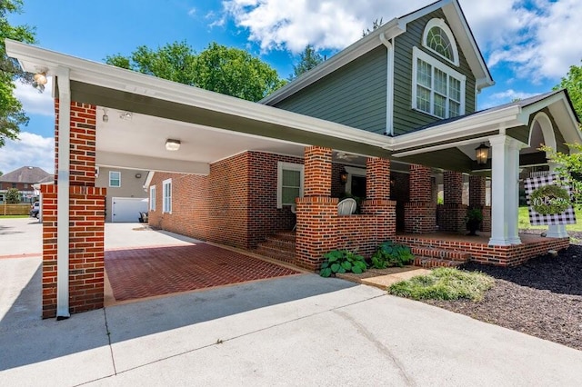 view of front of home with a carport