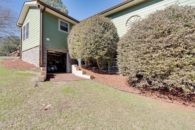 exterior space with a lawn