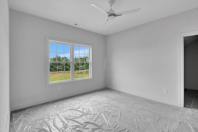 spare room featuring ceiling fan