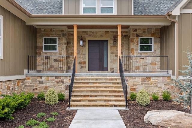 entrance to property with covered porch